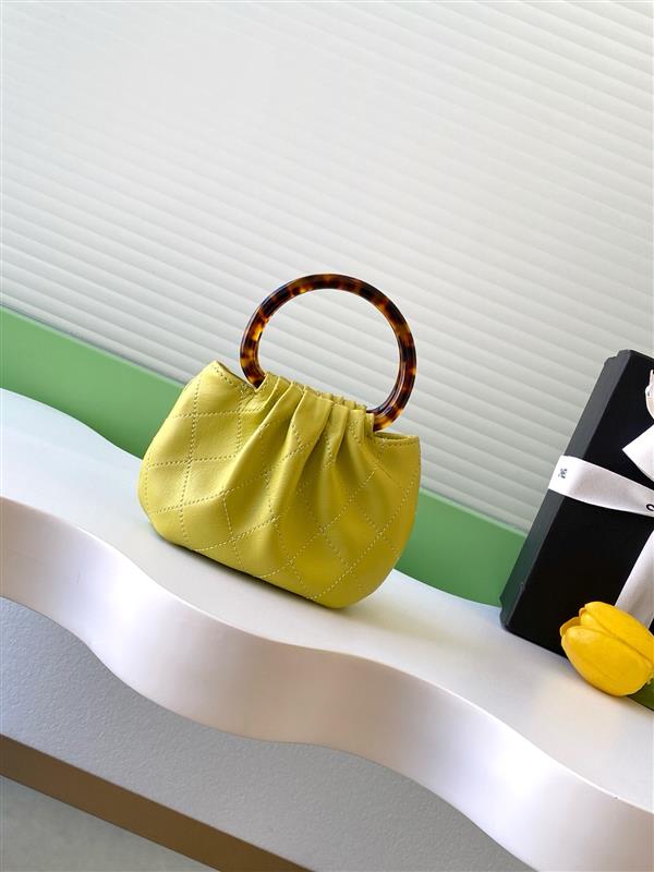 2026131222333324 670